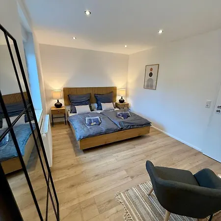 Lupi Grey - Stylish Und Luxury *